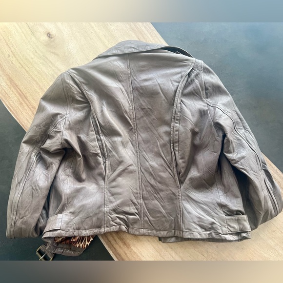 Women’s KENNA-T leather jacket - Picture 11 of 11